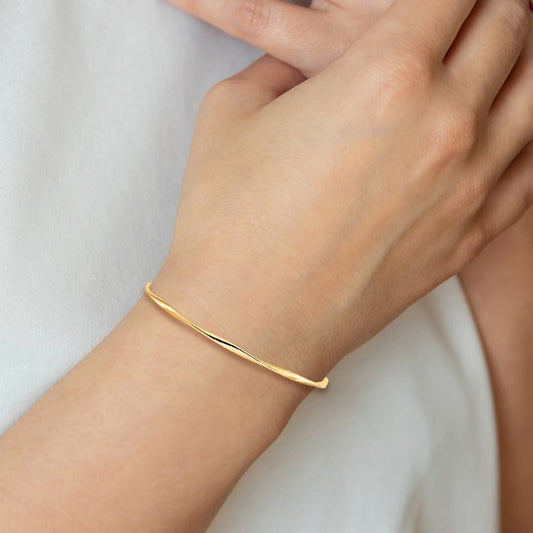 10k Yellow Gold 3mm Polished Slip-On Bangle Bracelet 7 inch Twisted